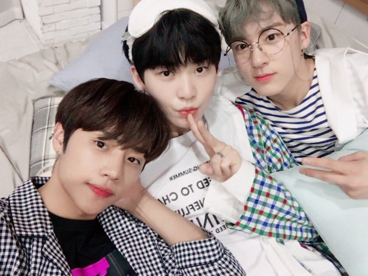 성인의날 맞은 더보이즈 막내라인들 | 인스티즈