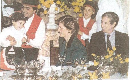 Visita princesa Diana a Portugal ,Castelo de Sao Jorge, Lisboa, 1987 Grupo Folclorico Ribatejano Visita princesa Diana, Castelo de Sao Jorge, Lisboa, 1987