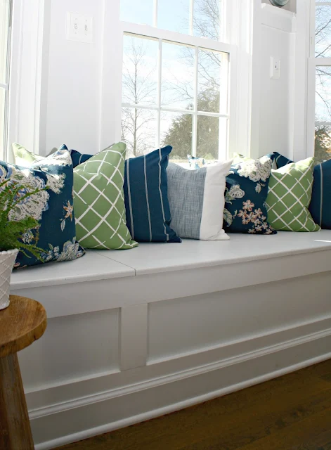 Blue, green and white pillow combo
