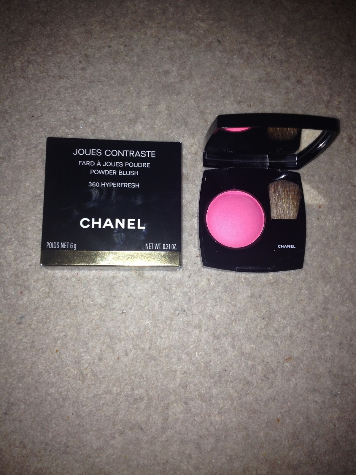 The Makeup Junkie's Diary: Chanel Joues Contraste Powder Blush - Hyperfresh