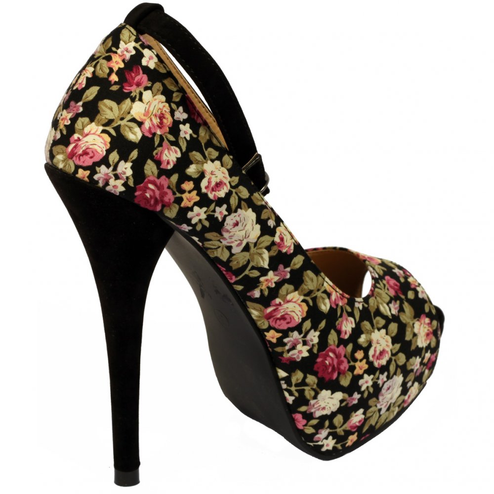 Fashionist Bliss: floral print shoes