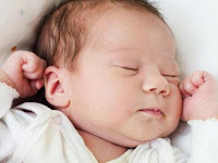 Pelajari 4 Cara Merawat Bayi 0-6 Bulan Pertama
