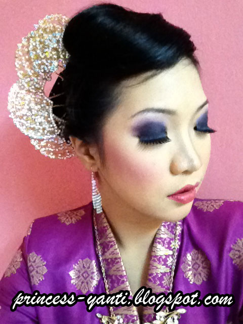 Princess Yanti: Sape nak tutorial mekap pengantin/tunang??