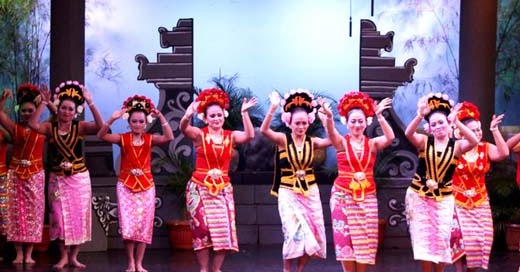 6 Tari Tradisional Betawi Dki Jakarta