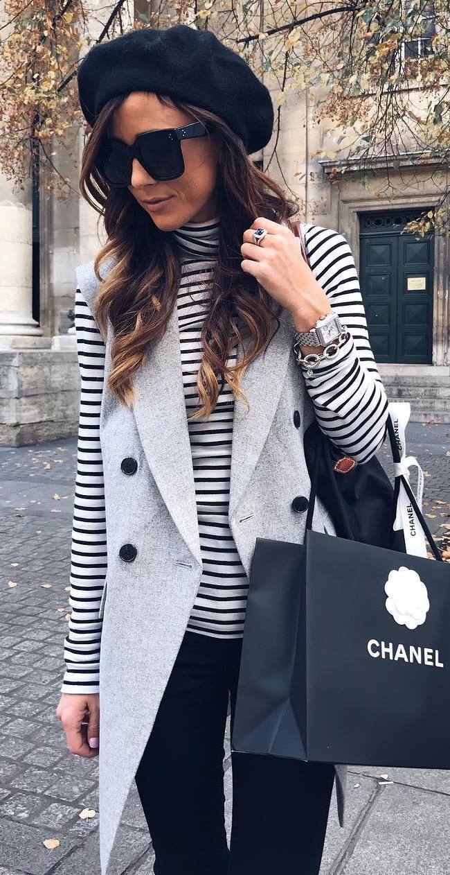 beautiful outfit / hat + stripped top + vest + bag + black pants