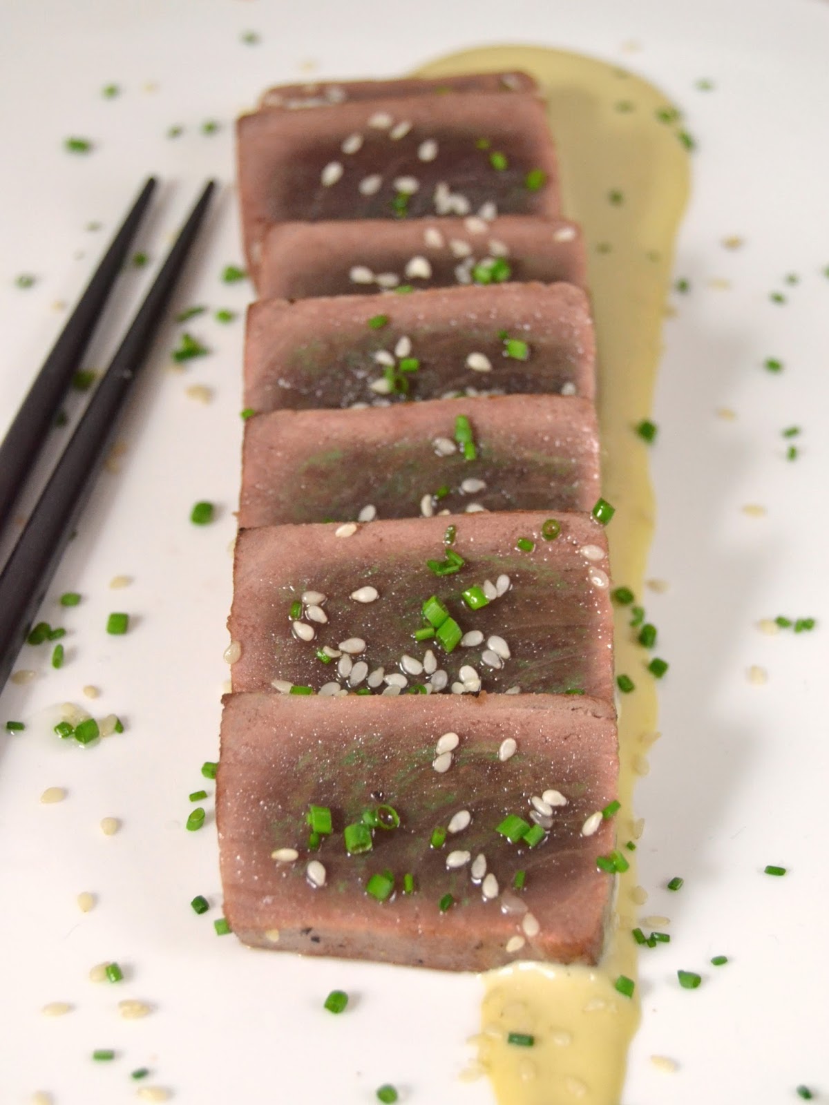 Tataki de atún con mayonesa de wasabi Cuuking! Recetas de cocina