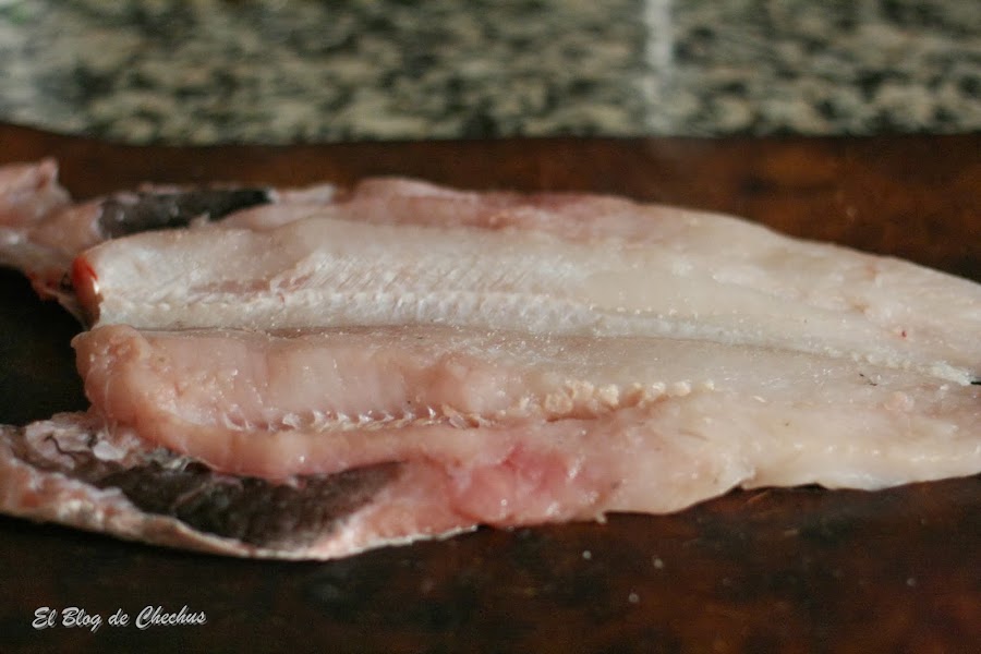 Merluza, Chechus, Segundos platos, Merluza rellena con crema de pimientos, el blog de chechus, 