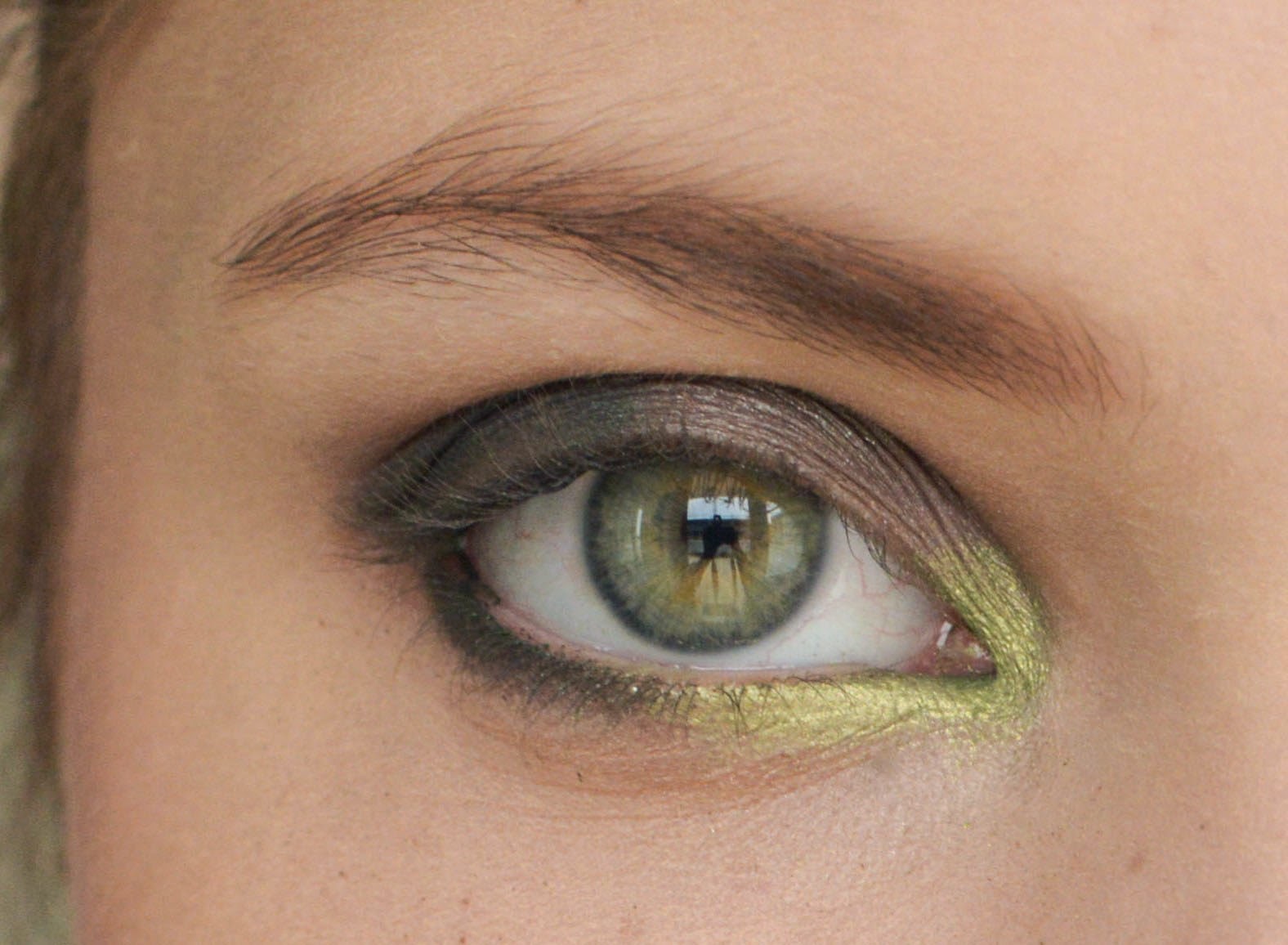 eyes, green, brown, tutorial, makeup, bronzer, tvářenka, korektor, makeup