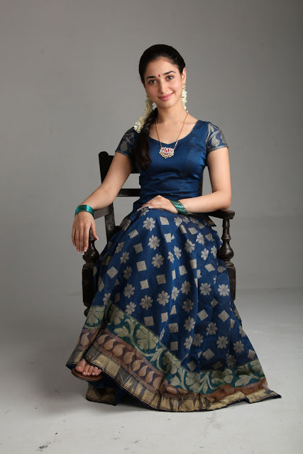 Indian Movie Actress Tamanna In Traditional Tramil Dress Skirt And Blouse 