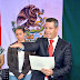Murat asumió la gubernatura de Oaxaca en la madrugada / Asistió el Gobernador de Yucatán