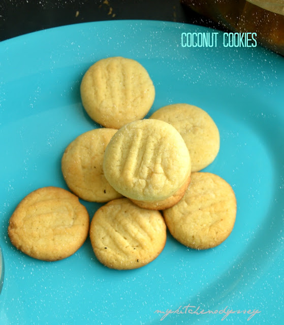 eggless coconut cookies1