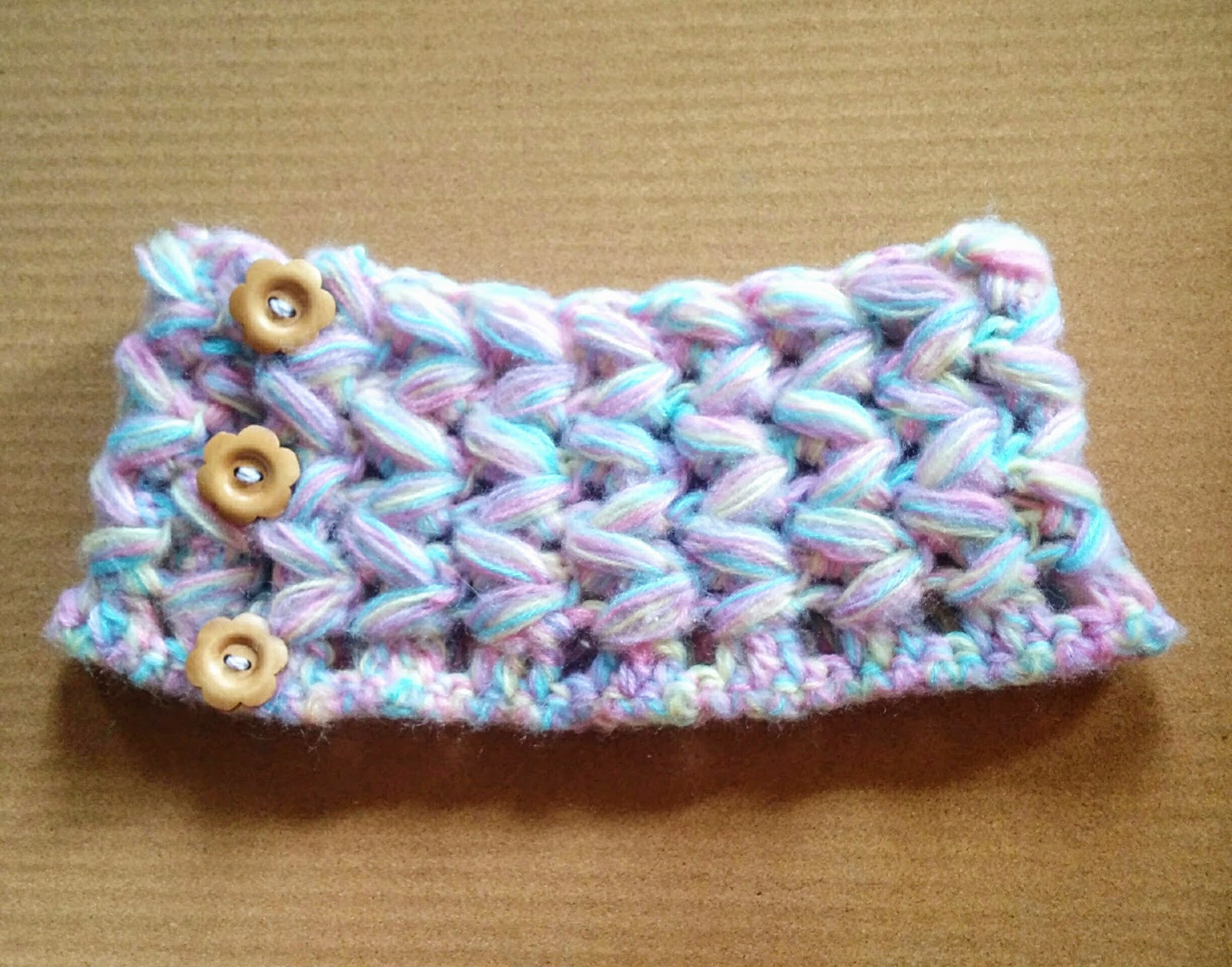キッズ用パフステッチのネックウォーマー|Crochet and Me かぎ針編みの編み図と編み方