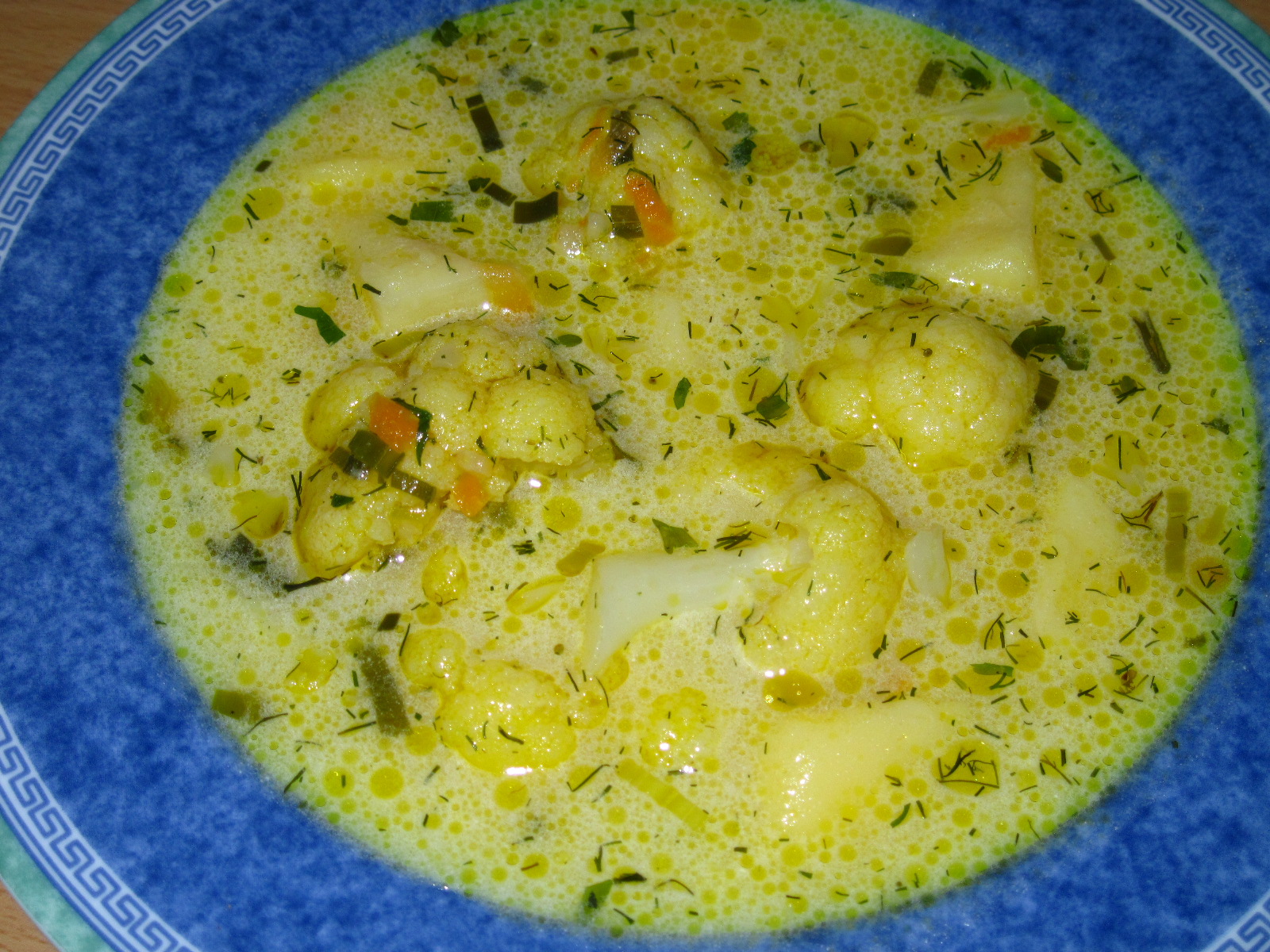 Łasuch na "diecie" Zupa kalafiorowa z koperkiem