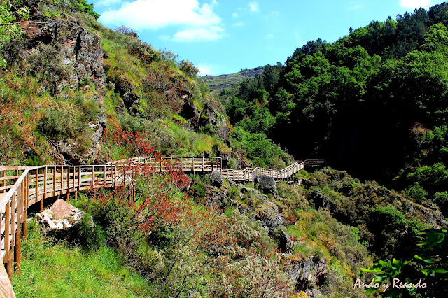 Ruta del río Mao en la Ribera Sacra Ruta del río Mao, un  recorrido por las pasarelas colgantes del río Mao. Ribera Sacra, Orense