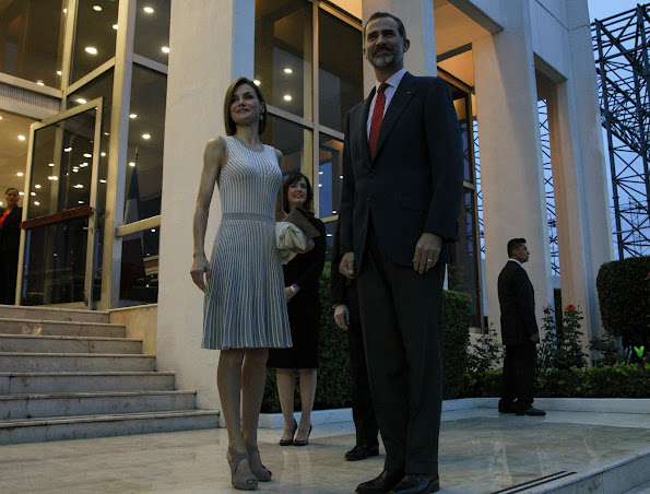 King Felipe VI of Spain and Queen Letizia of Spain arrive in Mexico City