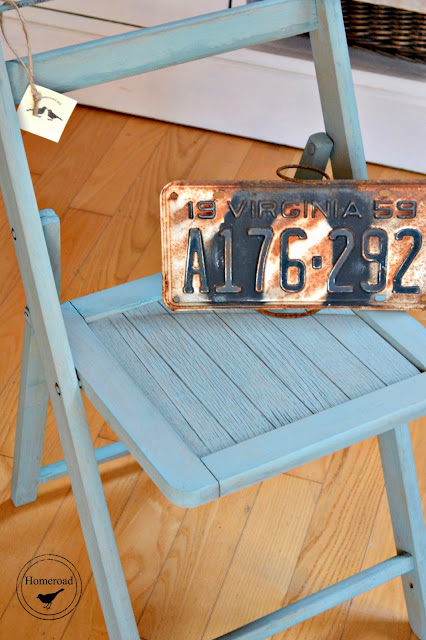 Painted-Folding-Chair and license plate
