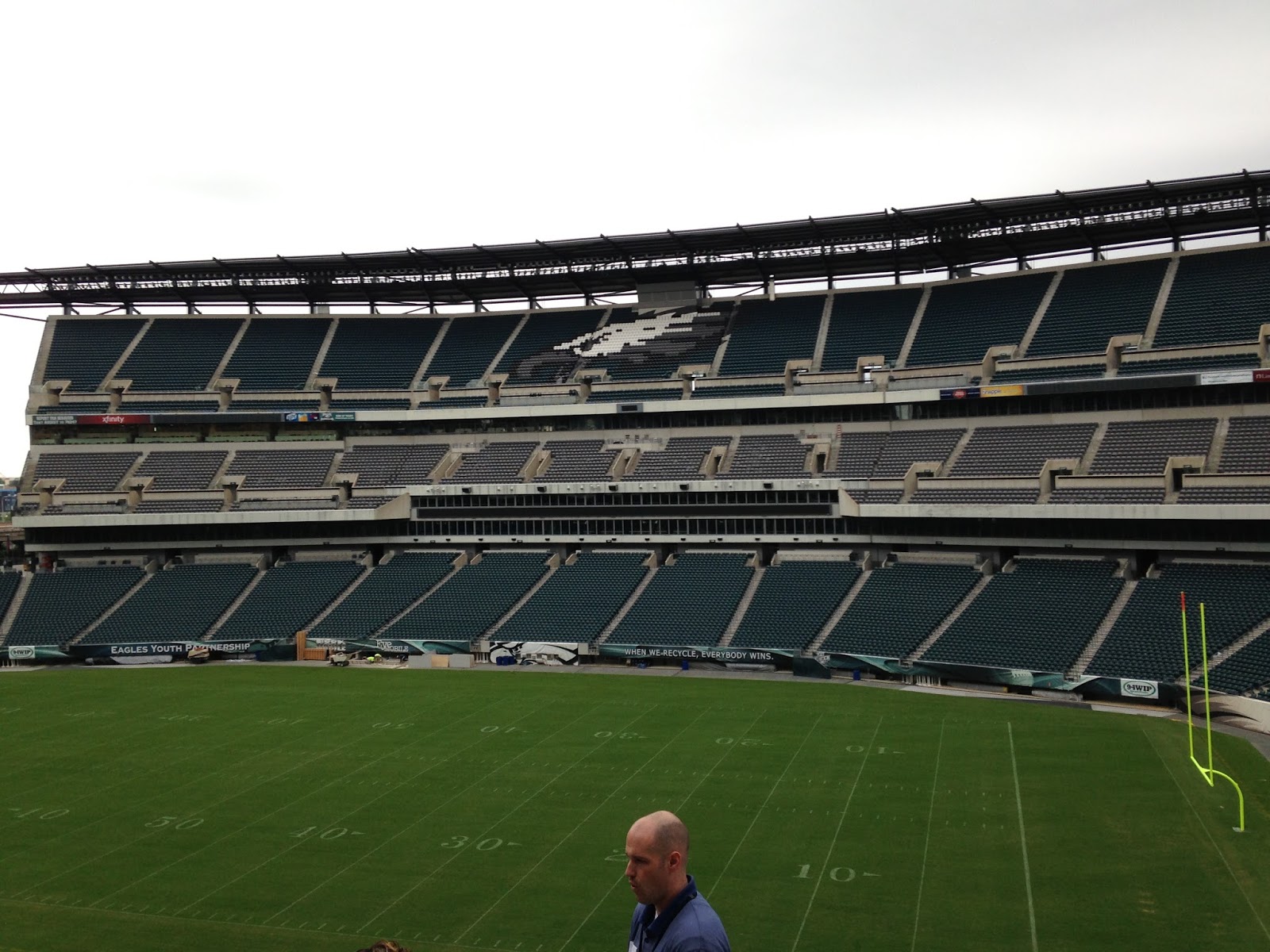 Blue Dahlia Designs United Way's Backpackathon for Cradles to Crayon