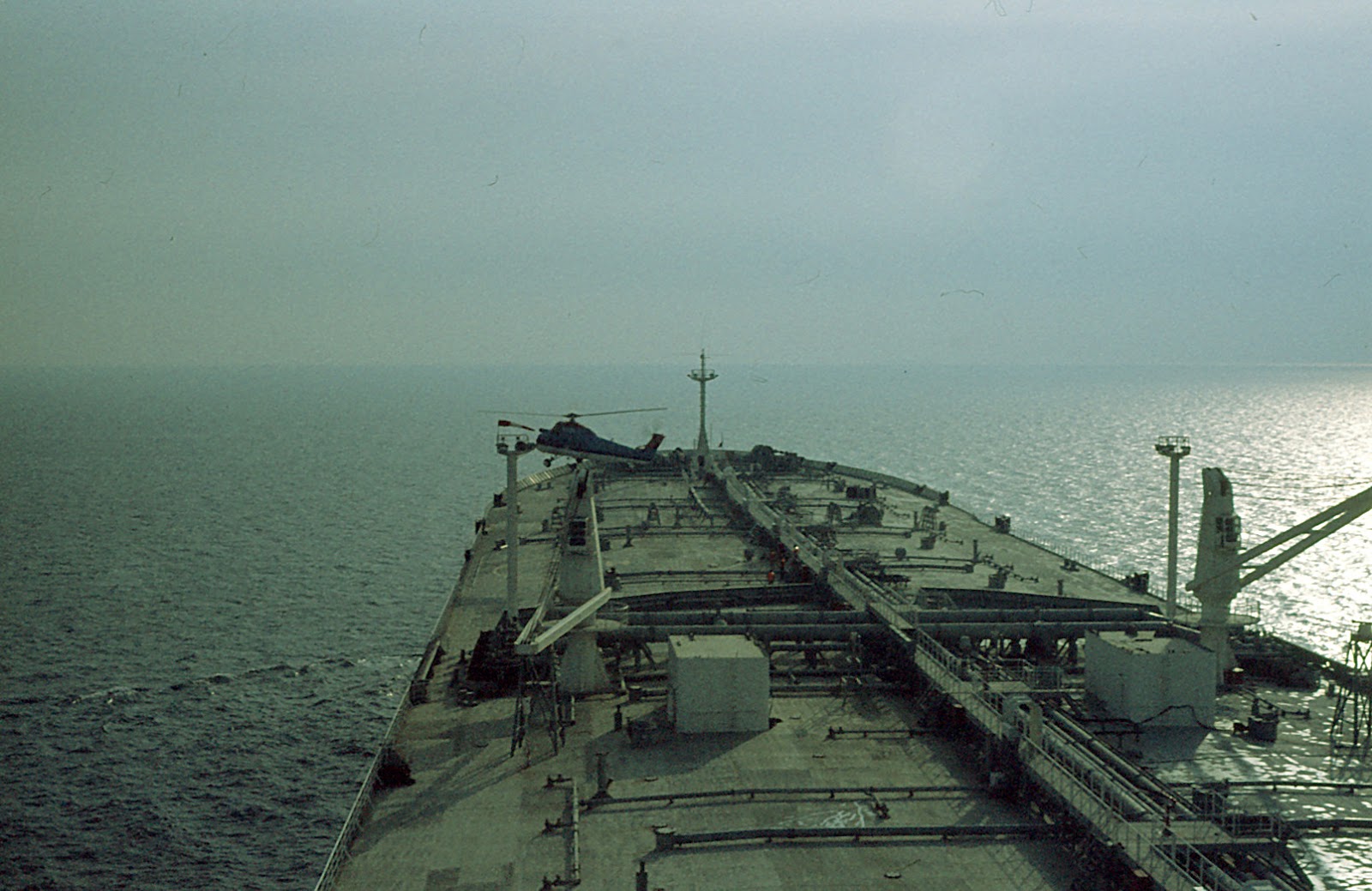 'ZIEN EN WETEN': LEPTON S.S. SHELL TANKERS B.V. (DEEL 1/5)