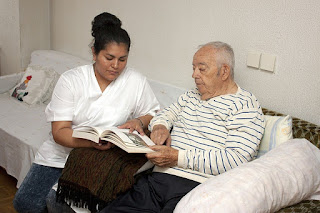 Elderly people and elderly homes