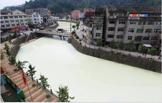 kabar--aneh.blogspot.com - Ada Sungai Putih di China