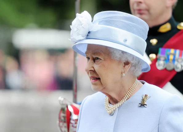 Queen Elizabeth has inspected her guard at the gates of Balmoral Castle