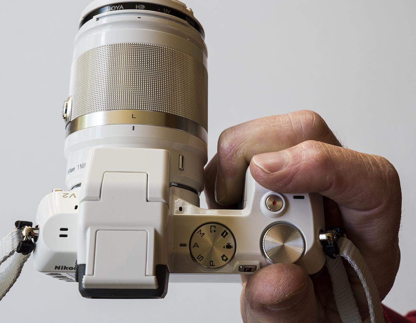 Camera Ergonomics Nikon 1 V2 Review Part 5 Ergonomics