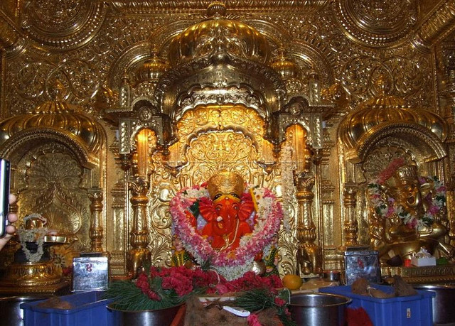 Siddhivinayak Temple- Magical  Mumbai