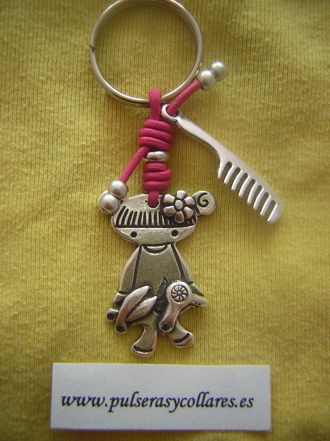 LLAVERO DE PELUQUERA