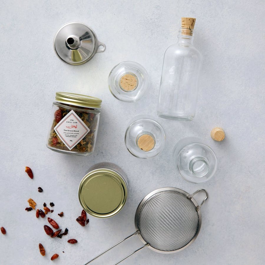 THE HOMEMADE HOT SAUCE KIT