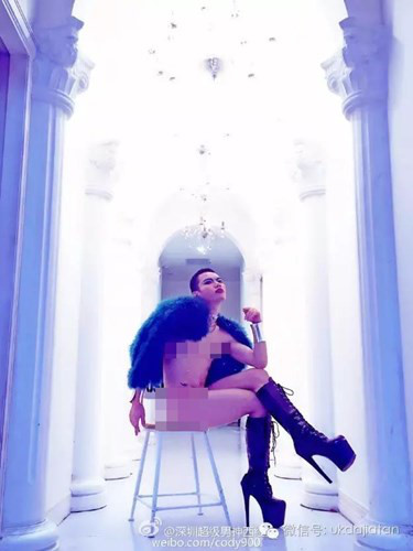 Su that ve chang trai mac quan lot nu di sieu thi - Anh 10