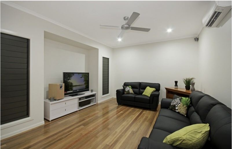 OAKPILE INTERIOR DESIGN: Living Room Furniture Arrangement