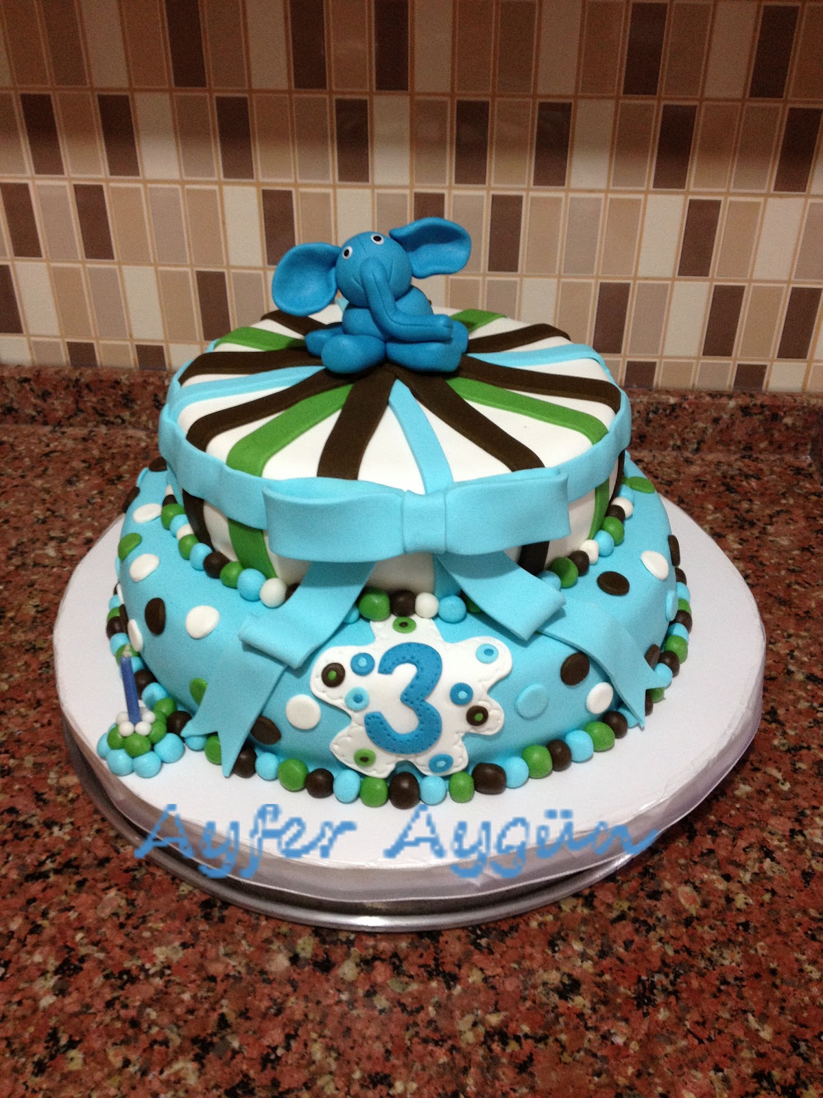 Ayfer�in El Yapımı Pastaları İki Katlı Pasta