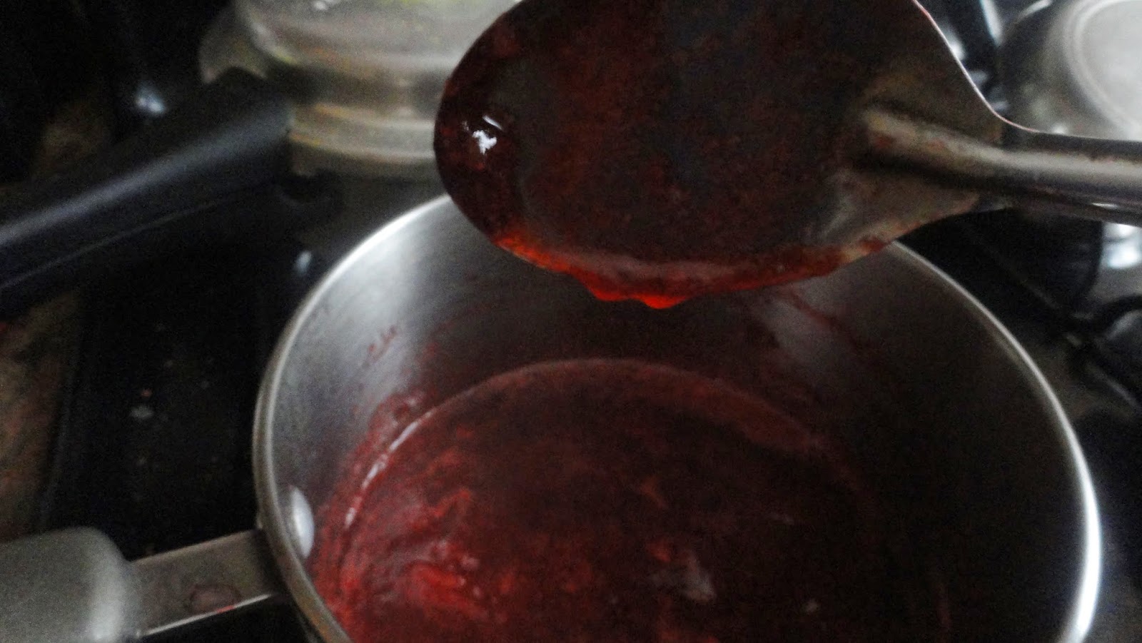 Drop test for strawberry jam