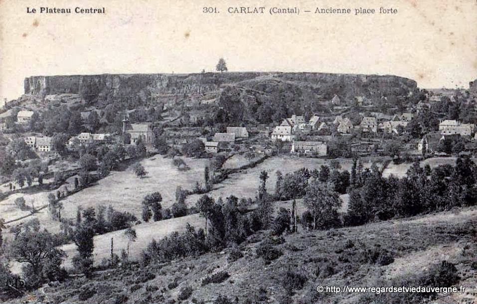 CPA  Carlat Cantal, Auvergne