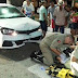 Carro colide violentamente na traseira de moto e deixa uma pessoa ferida em Cajazeiras