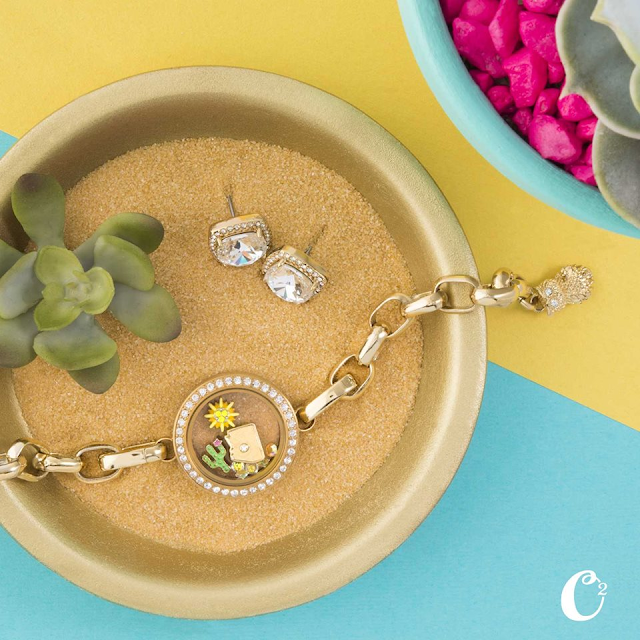 Origami Owl Living Locket Sizzling Summer Look at StoriedCharms.com