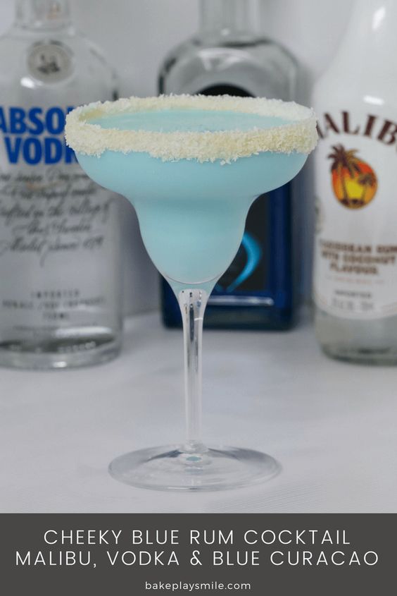Blue Coconut Rum Cocktail Malibu, Vodka & Blue Curacao Easy Tasty