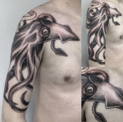 Este blackwork lula