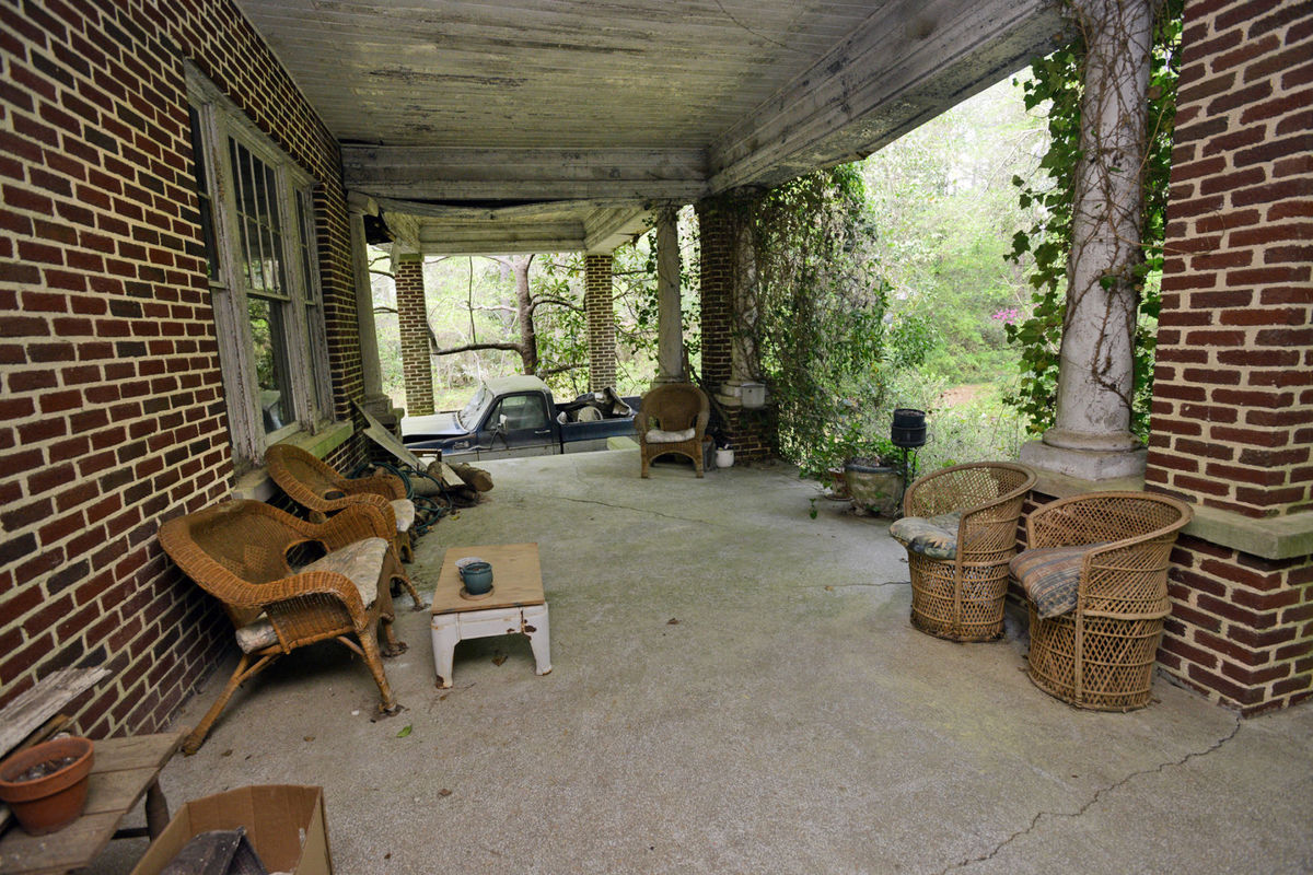 Sweet House Dreams Save Me Page Mansion, 1913 Brick Colonial Mansion