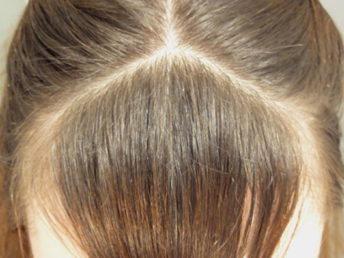 Tutoriel Les Bons Gestes Pour Couper Sa Frange Soi Meme Beauty Gibberish