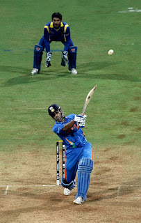 Dhoni Photos at 2011 World Cup Final, MS Dhoni World Cup Final Pics