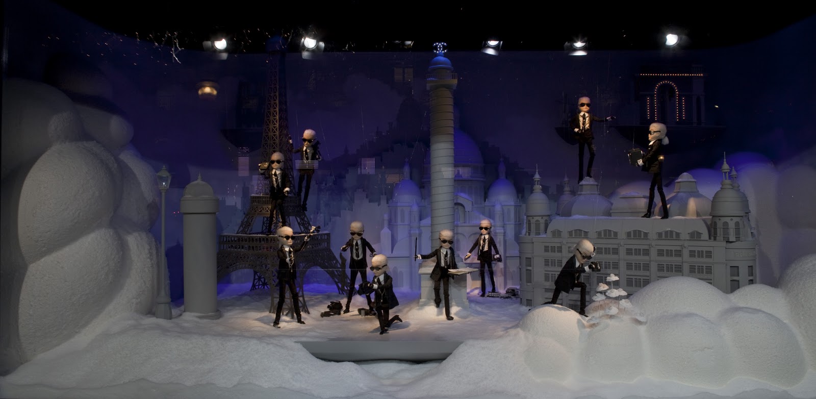 Au Printemps Haussman, une fée Paradis, un magicien Lagerfeld et un noël magique signé Chanel 