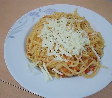 Tavuklu Spagetti Bolonez Nasil Yapilir