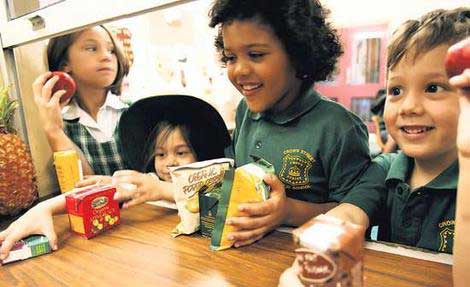 Mengatasi Anak Susah Makan Mengatasi Anak Susah Makan