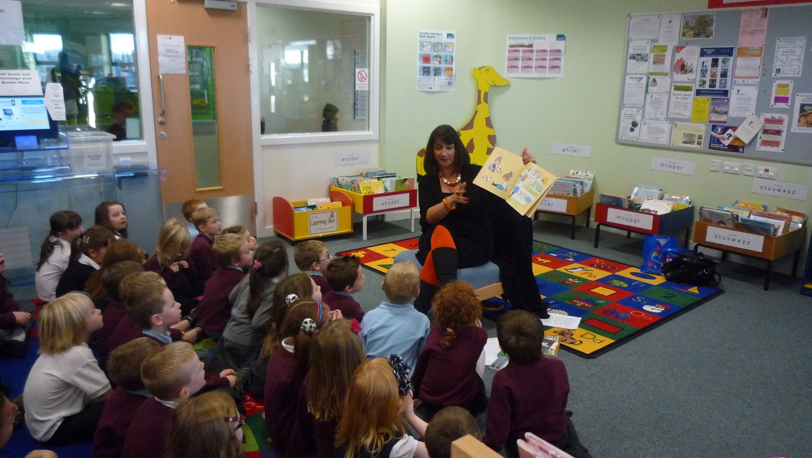 Deborah Leslie Aberdeenshire Reader in Residence Kintore Community