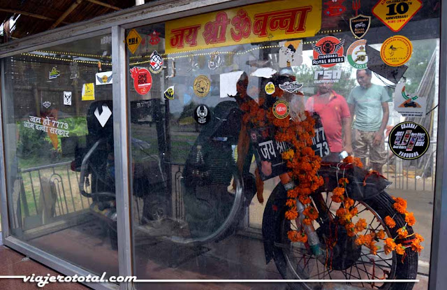 India - Templo de la moto de Om Banna
