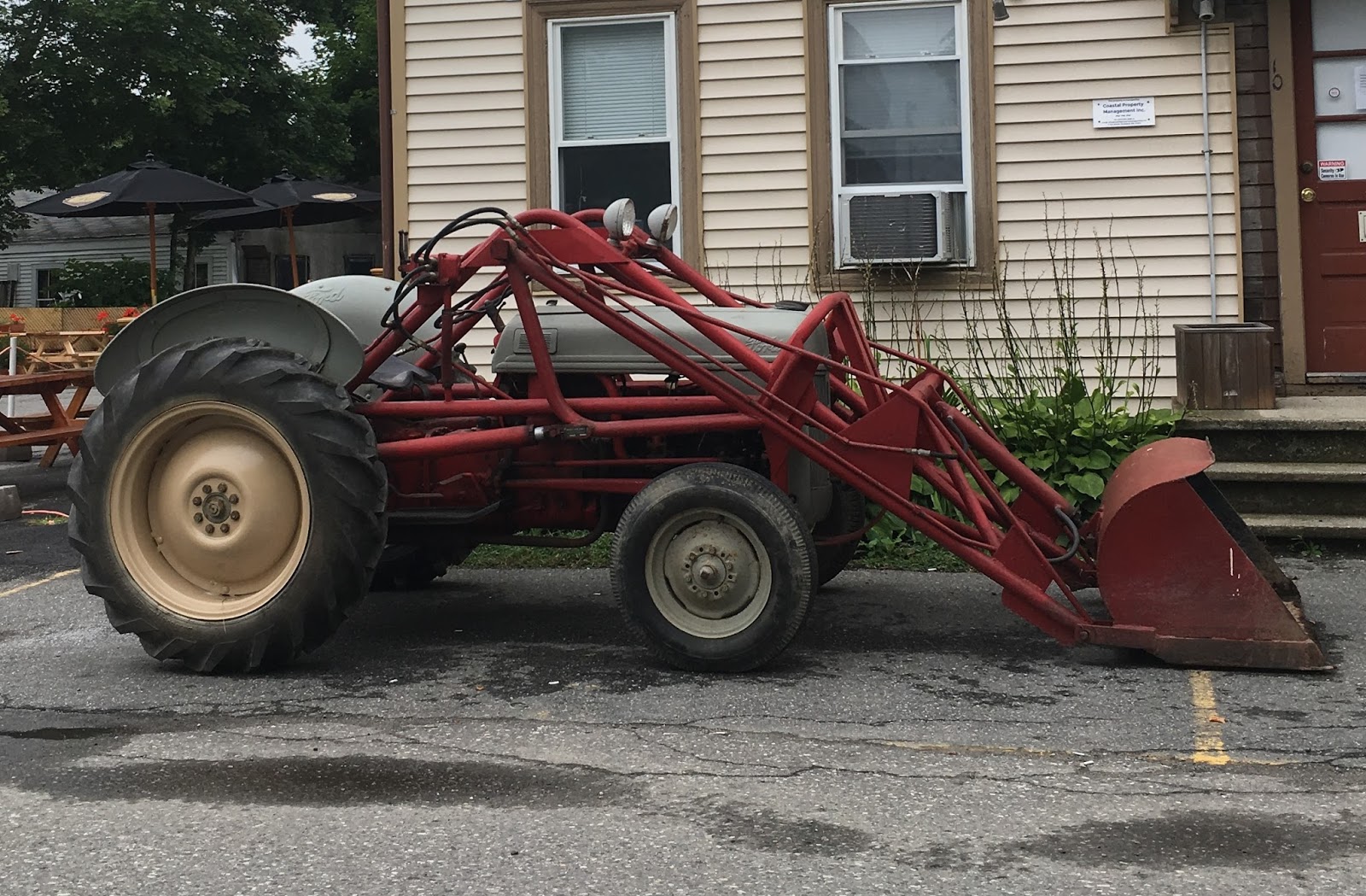Progress is fine, but it's gone on for too long.: Wagner loader on 8N