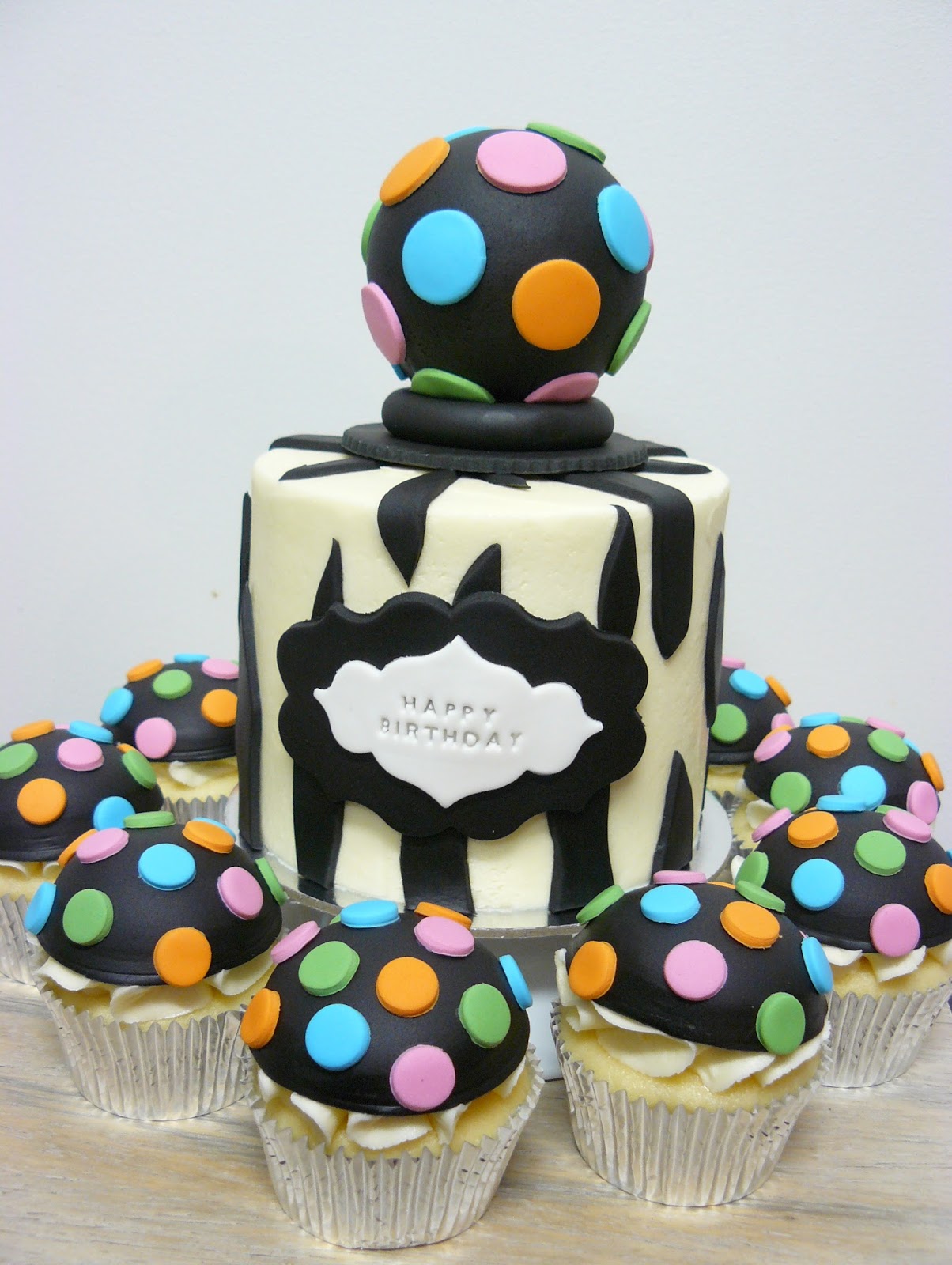 The Cup Cake Taste Brisbane Cupcakes Disco Cupcakes Brisbane