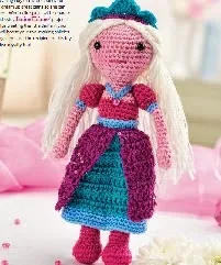 http://www.letsknit.co.uk/free-knitting-patterns/princess-amelia