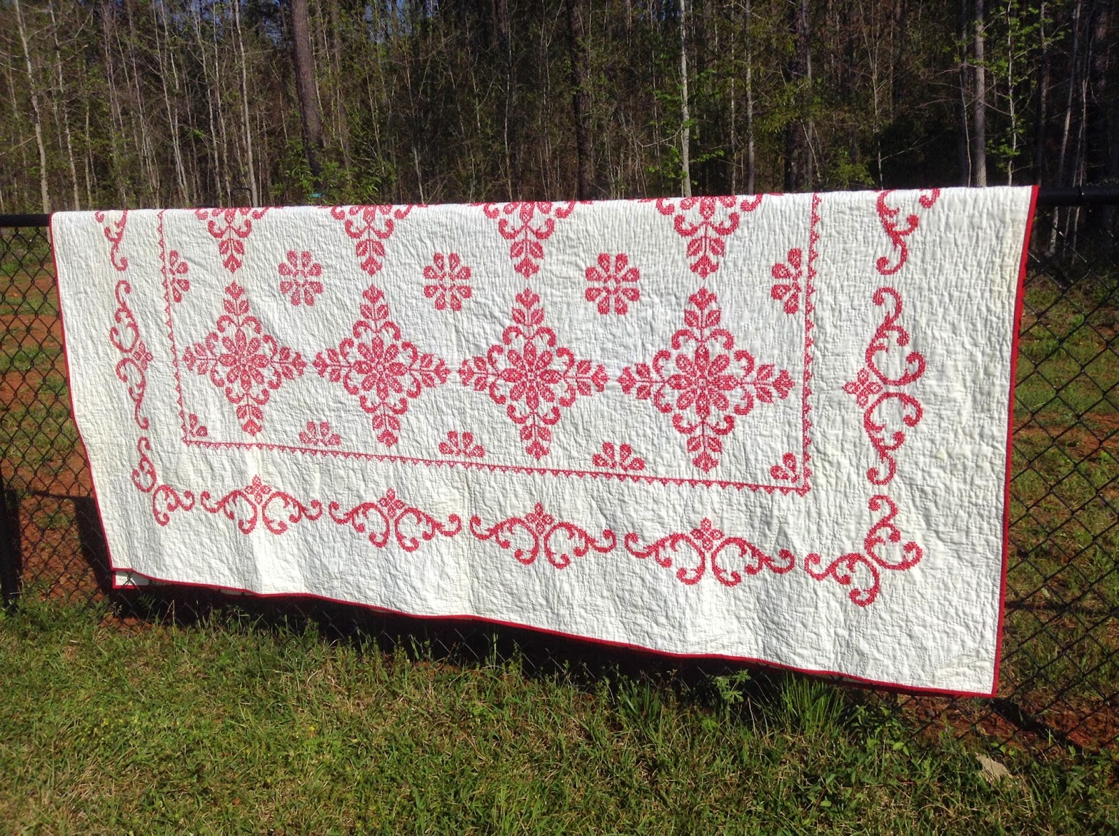 Grammy Quilts Red XStitch Quilt